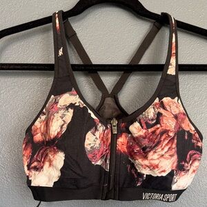 Victorias Secret Sports Bras 34B